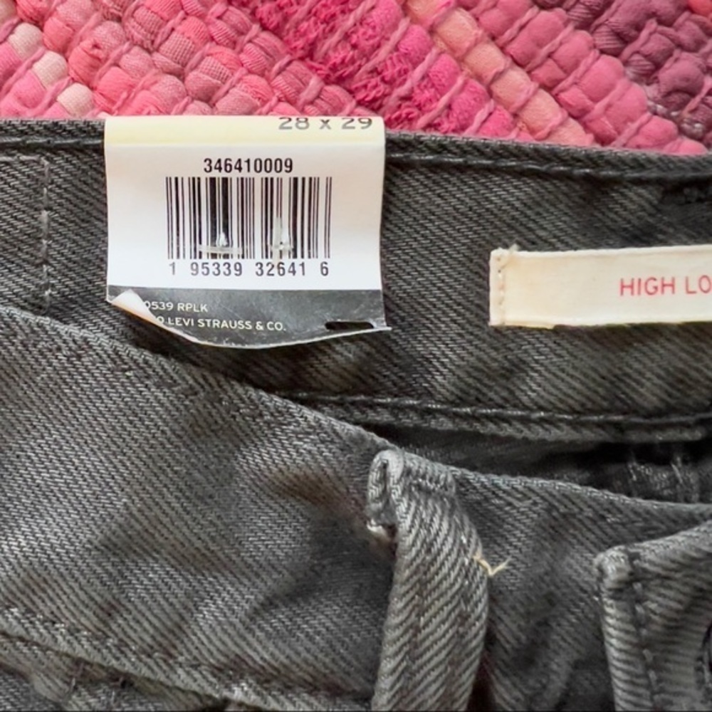 Levi’s Wellthread High Loose Jeans - Silver Bloom - Picture 5 of 16